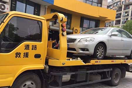 南京附近修车|拖车|车辆道路救援收费多少